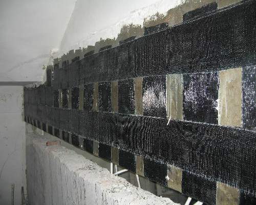 <a href=http://www.cg-steel.com target=_blank class=infotextkey>碳纖維加固</a>梁